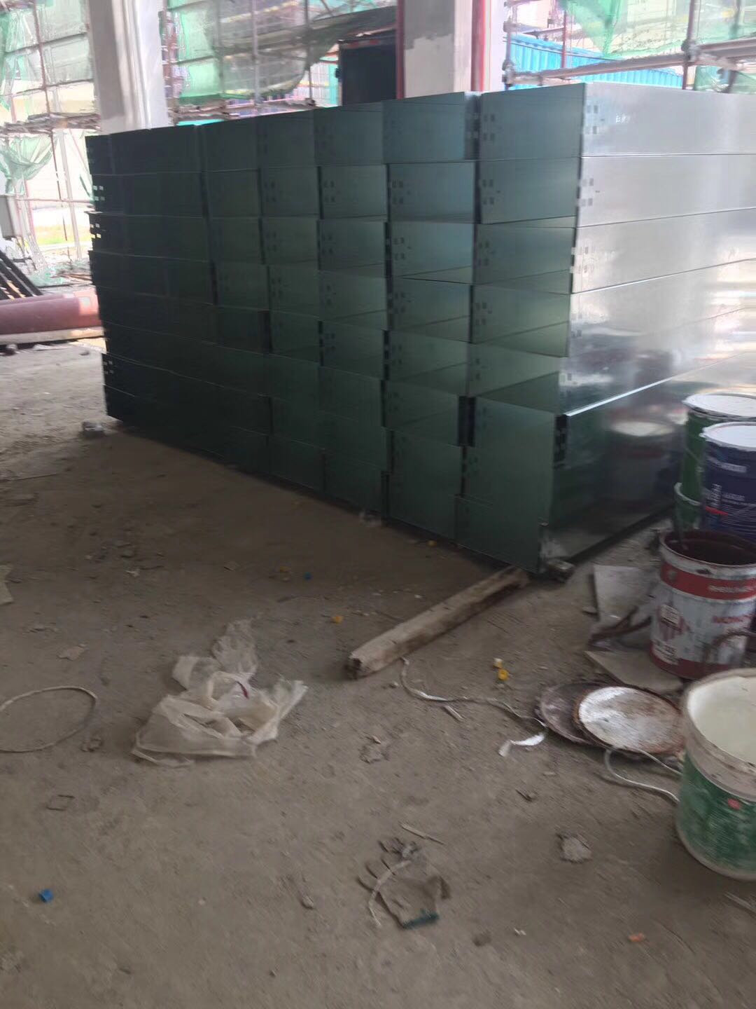 肇慶金陶工業(yè)區(qū)電纜橋架廠家進(jìn)場(chǎng)